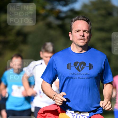 22.09.2024 - 32. Volkslauf durch das schöne Alstertal Dr. Thomas Lammeyer http://msf.ph/oto/7108052 22.09.2024 10:35:42 Laufen 390 meine-sportfotos.de
