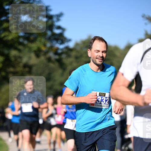 22.09.2024 - 32. Volkslauf durch das schöne Alstertal Dr. Thomas Lammeyer http://msf.ph/oto/7108061 22.09.2024 10:35:44 Laufen 332 meine-sportfotos.de