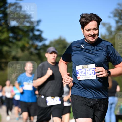 22.09.2024 - 32. Volkslauf durch das schöne Alstertal Dr. Thomas Lammeyer http://msf.ph/oto/7108075 22.09.2024 10:35:47 Laufen 3266 meine-sportfotos.de
