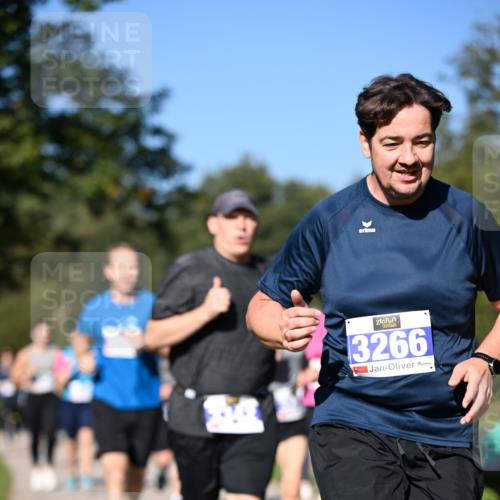 22.09.2024 - 32. Volkslauf durch das schöne Alstertal Dr. Thomas Lammeyer http://msf.ph/oto/7108076 22.09.2024 10:35:47 Laufen 3266 meine-sportfotos.de