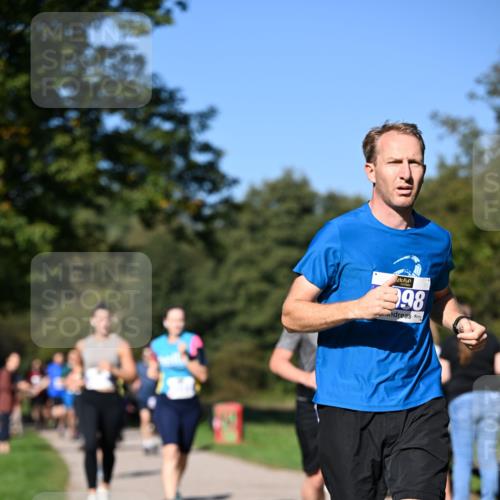 22.09.2024 - 32. Volkslauf durch das schöne Alstertal Dr. Thomas Lammeyer http://msf.ph/oto/7108084 22.09.2024 10:35:49 Laufen 98 meine-sportfotos.de