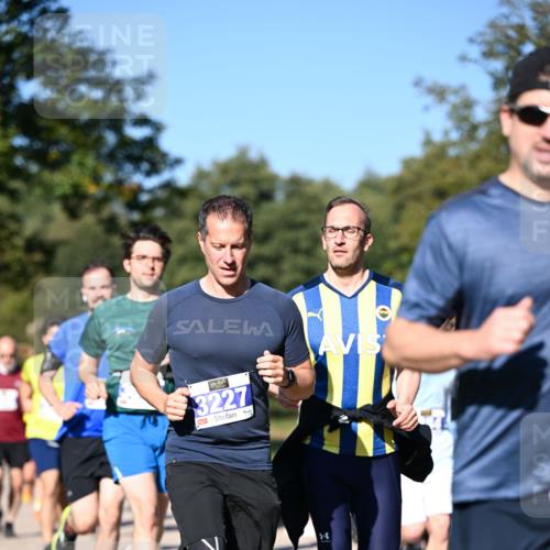 22.09.2024 - 32. Volkslauf durch das schöne Alstertal Dr. Thomas Lammeyer http://msf.ph/oto/7108100 22.09.2024 10:35:58 Laufen 3227 meine-sportfotos.de