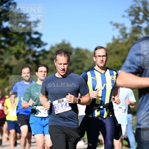 22.09.2024 - 32. Volkslauf durch das schöne Alstertal Dr. Thomas Lammeyer http://msf.ph/oto/7108101 22.09.2024 10:35:58 Laufen 3227 meine-sportfotos.de