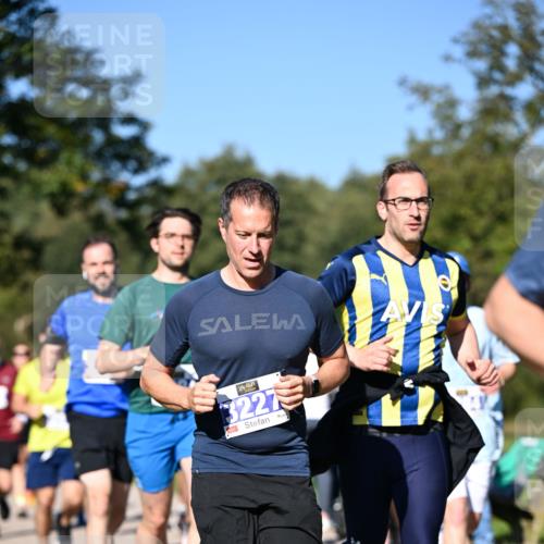 22.09.2024 - 32. Volkslauf durch das schöne Alstertal Dr. Thomas Lammeyer http://msf.ph/oto/7108102 22.09.2024 10:35:58 Laufen 3227 meine-sportfotos.de