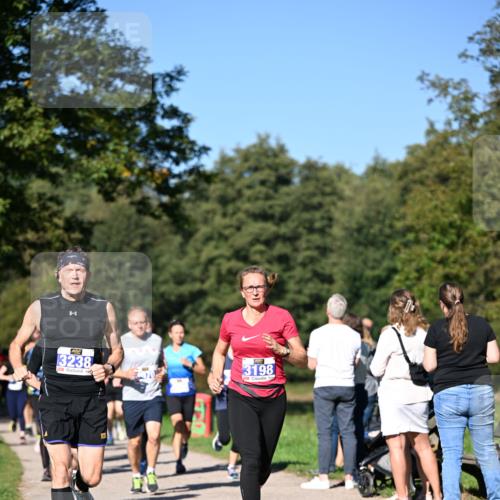22.09.2024 - 32. Volkslauf durch das schöne Alstertal Dr. Thomas Lammeyer http://msf.ph/oto/7108134 22.09.2024 10:36:06 Laufen 3238, 3198 meine-sportfotos.de