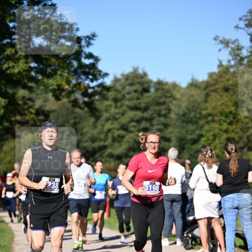 22.09.2024 - 32. Volkslauf durch das schöne Alstertal Dr. Thomas Lammeyer http://msf.ph/oto/7108137 22.09.2024 10:36:06 Laufen 3198 meine-sportfotos.de