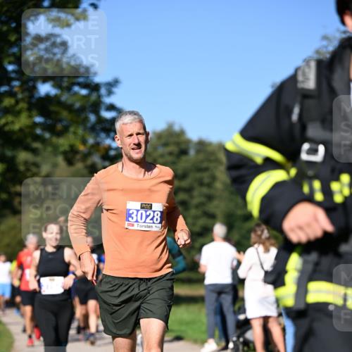 22.09.2024 - 32. Volkslauf durch das schöne Alstertal Dr. Thomas Lammeyer http://msf.ph/oto/7108175 22.09.2024 10:36:15 Laufen 3028 meine-sportfotos.de