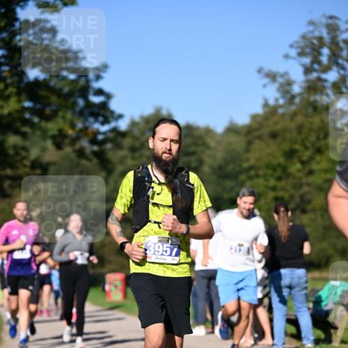 22.09.2024 - 32. Volkslauf durch das schöne Alstertal Dr. Thomas Lammeyer http://msf.ph/oto/7108236 22.09.2024 10:36:26 Laufen 3957 meine-sportfotos.de