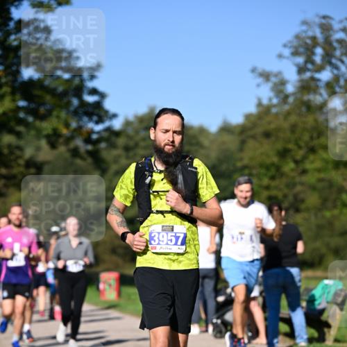 22.09.2024 - 32. Volkslauf durch das schöne Alstertal Dr. Thomas Lammeyer http://msf.ph/oto/7108237 22.09.2024 10:36:26 Laufen 3957 meine-sportfotos.de