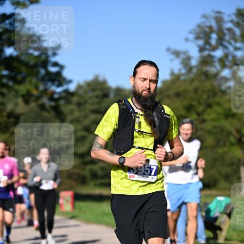 22.09.2024 - 32. Volkslauf durch das schöne Alstertal Dr. Thomas Lammeyer http://msf.ph/oto/7108240 22.09.2024 10:36:27 Laufen 5957 meine-sportfotos.de