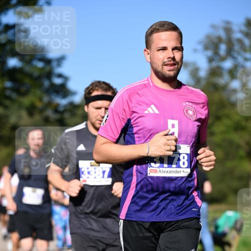 22.09.2024 - 32. Volkslauf durch das schöne Alstertal Dr. Thomas Lammeyer http://msf.ph/oto/7108266 22.09.2024 10:36:31 Laufen 3387, 3178 meine-sportfotos.de