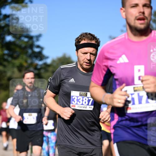 22.09.2024 - 32. Volkslauf durch das schöne Alstertal Dr. Thomas Lammeyer http://msf.ph/oto/7108268 22.09.2024 10:36:32 Laufen 3387, 3178 meine-sportfotos.de