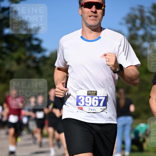 22.09.2024 - 32. Volkslauf durch das schöne Alstertal Dr. Thomas Lammeyer http://msf.ph/oto/7108286 22.09.2024 10:36:35 Laufen 3967 meine-sportfotos.de