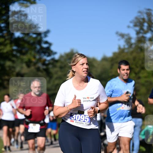22.09.2024 - 32. Volkslauf durch das schöne Alstertal Dr. Thomas Lammeyer http://msf.ph/oto/7108321 22.09.2024 10:36:43 Laufen 3095 meine-sportfotos.de