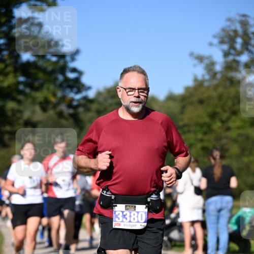 22.09.2024 - 32. Volkslauf durch das schöne Alstertal Dr. Thomas Lammeyer http://msf.ph/oto/7108333 22.09.2024 10:36:46 Laufen 3380 meine-sportfotos.de