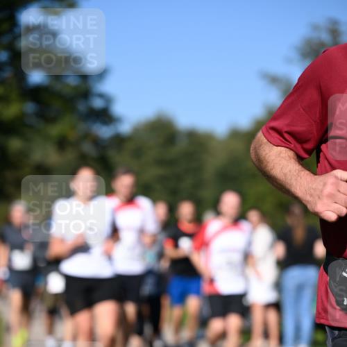 22.09.2024 - 32. Volkslauf durch das schöne Alstertal Dr. Thomas Lammeyer http://msf.ph/oto/7108337 22.09.2024 10:36:47 Laufen  meine-sportfotos.de