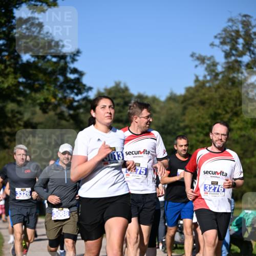 22.09.2024 - 32. Volkslauf durch das schöne Alstertal Dr. Thomas Lammeyer http://msf.ph/oto/7108342 22.09.2024 10:36:48 Laufen 3326, 3088, 3013, 2575, 3276 meine-sportfotos.de