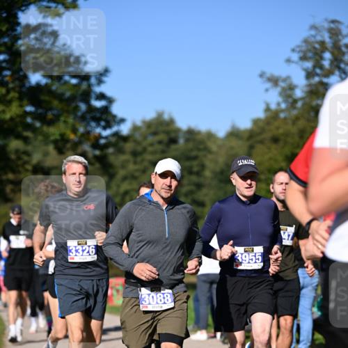 22.09.2024 - 32. Volkslauf durch das schöne Alstertal Dr. Thomas Lammeyer http://msf.ph/oto/7108350 22.09.2024 10:36:49 Laufen 3326, 3088, 3955 meine-sportfotos.de