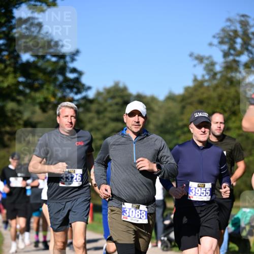 22.09.2024 - 32. Volkslauf durch das schöne Alstertal Dr. Thomas Lammeyer http://msf.ph/oto/7108352 22.09.2024 10:36:49 Laufen 3326, 3088, 3955 meine-sportfotos.de