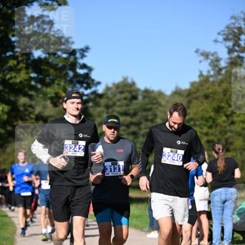 22.09.2024 - 32. Volkslauf durch das schöne Alstertal Dr. Thomas Lammeyer http://msf.ph/oto/7108373 22.09.2024 10:36:53 Laufen 3242, 3240, 3131 meine-sportfotos.de