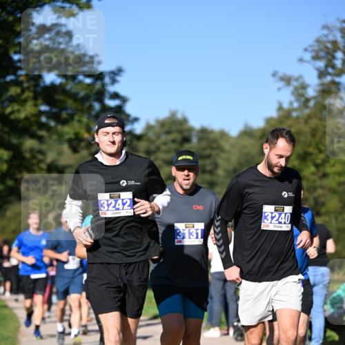 22.09.2024 - 32. Volkslauf durch das schöne Alstertal Dr. Thomas Lammeyer http://msf.ph/oto/7108376 22.09.2024 10:36:53 Laufen 3242, 3240, 3131 meine-sportfotos.de