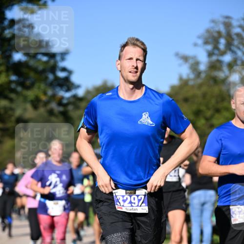 22.09.2024 - 32. Volkslauf durch das schöne Alstertal Dr. Thomas Lammeyer http://msf.ph/oto/7108407 22.09.2024 10:36:59 Laufen 3292, 32 meine-sportfotos.de
