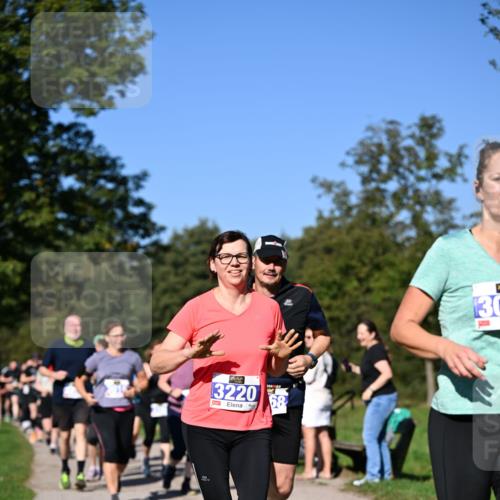 22.09.2024 - 32. Volkslauf durch das schöne Alstertal Dr. Thomas Lammeyer http://msf.ph/oto/7108497 22.09.2024 10:37:21 Laufen 3220, 30 meine-sportfotos.de