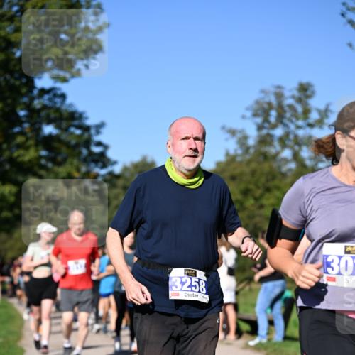 22.09.2024 - 32. Volkslauf durch das schöne Alstertal Dr. Thomas Lammeyer http://msf.ph/oto/7108518 22.09.2024 10:37:25 Laufen 3258, 30 meine-sportfotos.de