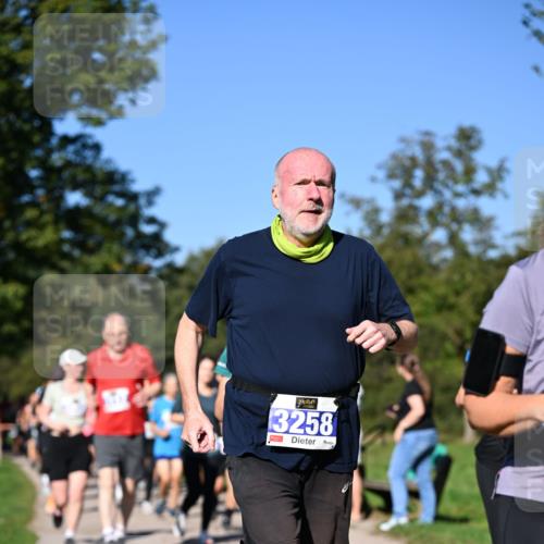 22.09.2024 - 32. Volkslauf durch das schöne Alstertal Dr. Thomas Lammeyer http://msf.ph/oto/7108519 22.09.2024 10:37:25 Laufen 3258 meine-sportfotos.de