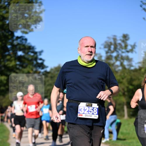 22.09.2024 - 32. Volkslauf durch das schöne Alstertal Dr. Thomas Lammeyer http://msf.ph/oto/7108520 22.09.2024 10:37:25 Laufen 3258 meine-sportfotos.de