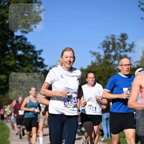 22.09.2024 - 32. Volkslauf durch das schöne Alstertal Dr. Thomas Lammeyer http://msf.ph/oto/7108574 22.09.2024 10:37:36 Laufen 3254, 3034 meine-sportfotos.de