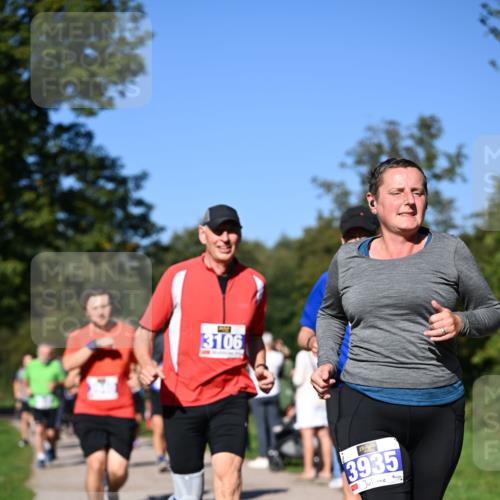 22.09.2024 - 32. Volkslauf durch das schöne Alstertal Dr. Thomas Lammeyer http://msf.ph/oto/7108623 22.09.2024 10:37:44 Laufen 3106, 3935 meine-sportfotos.de