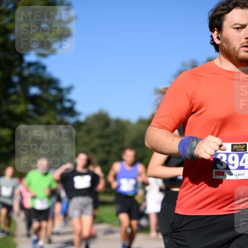 22.09.2024 - 32. Volkslauf durch das schöne Alstertal Dr. Thomas Lammeyer http://msf.ph/oto/7108642 22.09.2024 10:37:48 Laufen 394 meine-sportfotos.de