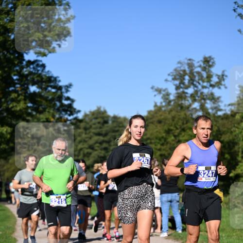22.09.2024 - 32. Volkslauf durch das schöne Alstertal Dr. Thomas Lammeyer http://msf.ph/oto/7108653 22.09.2024 10:37:49 Laufen 3215, 2267, 3247 meine-sportfotos.de