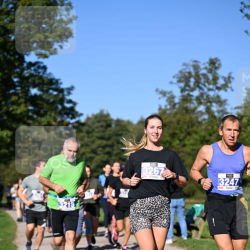 22.09.2024 - 32. Volkslauf durch das schöne Alstertal Dr. Thomas Lammeyer http://msf.ph/oto/7108655 22.09.2024 10:37:50 Laufen 3215, 3267, 3247 meine-sportfotos.de