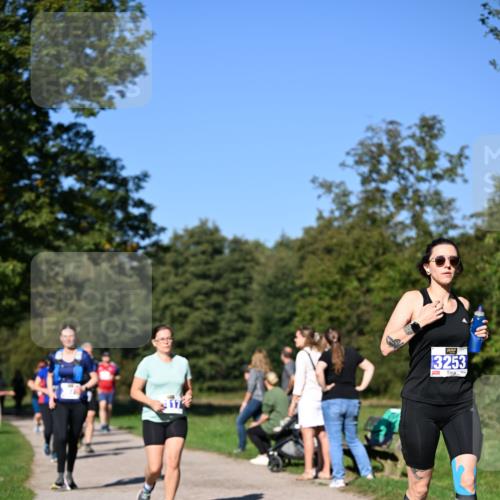 22.09.2024 - 32. Volkslauf durch das schöne Alstertal Dr. Thomas Lammeyer http://msf.ph/oto/7108739 22.09.2024 10:38:04 Laufen 3253 meine-sportfotos.de