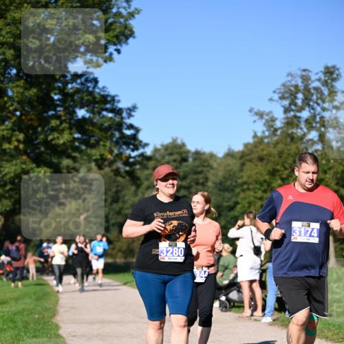 22.09.2024 - 32. Volkslauf durch das schöne Alstertal Dr. Thomas Lammeyer http://msf.ph/oto/7108806 22.09.2024 10:38:17 Laufen 3174, 3280, 4 meine-sportfotos.de