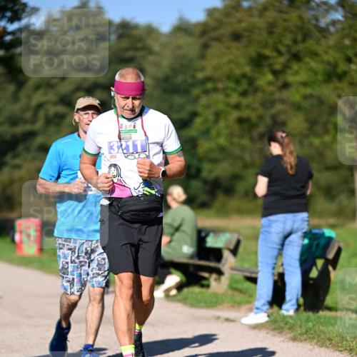 22.09.2024 - 32. Volkslauf durch das schöne Alstertal Dr. Thomas Lammeyer http://msf.ph/oto/7108834 22.09.2024 10:38:34 Laufen 3211 meine-sportfotos.de