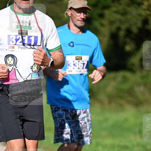 22.09.2024 - 32. Volkslauf durch das schöne Alstertal Dr. Thomas Lammeyer http://msf.ph/oto/7108843 22.09.2024 10:38:36 Laufen 3211, 3367 meine-sportfotos.de