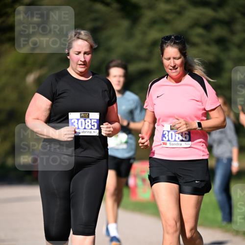 22.09.2024 - 32. Volkslauf durch das schöne Alstertal Dr. Thomas Lammeyer http://msf.ph/oto/7108918 22.09.2024 10:39:11 Laufen 3085, 3086 meine-sportfotos.de