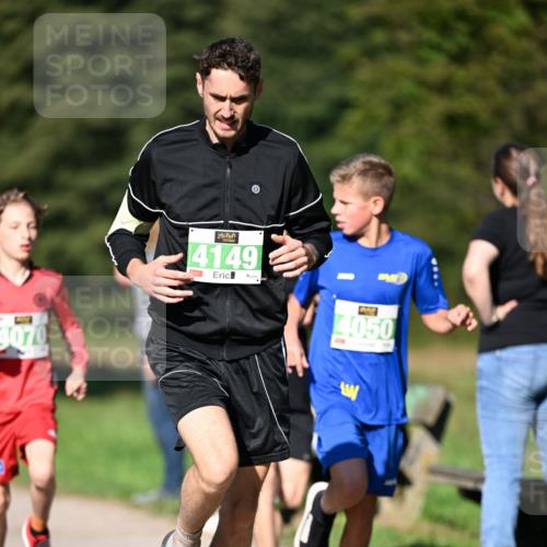 22.09.2024 - 32. Volkslauf durch das schöne Alstertal Dr. Thomas Lammeyer http://msf.ph/oto/7108954 22.09.2024 10:39:22 Laufen 4070, 4149, 4050 meine-sportfotos.de