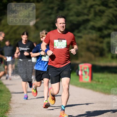 22.09.2024 - 32. Volkslauf durch das schöne Alstertal Dr. Thomas Lammeyer http://msf.ph/oto/7109095 22.09.2024 10:40:02 Laufen 4968 meine-sportfotos.de
