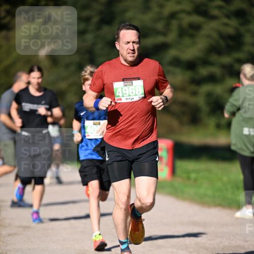 22.09.2024 - 32. Volkslauf durch das schöne Alstertal Dr. Thomas Lammeyer http://msf.ph/oto/7109098 22.09.2024 10:40:02 Laufen 4968 meine-sportfotos.de