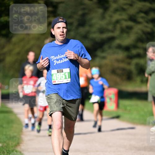 22.09.2024 - 32. Volkslauf durch das schöne Alstertal Dr. Thomas Lammeyer http://msf.ph/oto/7109118 22.09.2024 10:40:10 Laufen 4951 meine-sportfotos.de