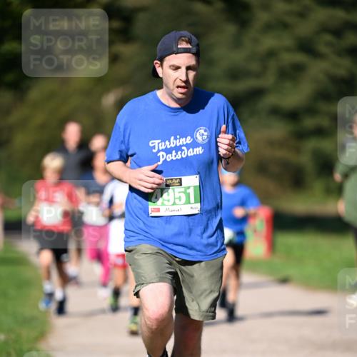 22.09.2024 - 32. Volkslauf durch das schöne Alstertal Dr. Thomas Lammeyer http://msf.ph/oto/7109121 22.09.2024 10:40:11 Laufen 4951 meine-sportfotos.de