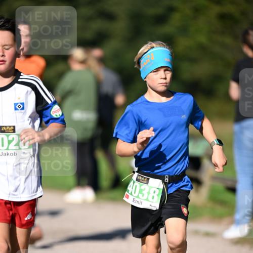 22.09.2024 - 32. Volkslauf durch das schöne Alstertal Dr. Thomas Lammeyer http://msf.ph/oto/7109134 22.09.2024 10:40:14 Laufen 02, 8, 4038 meine-sportfotos.de