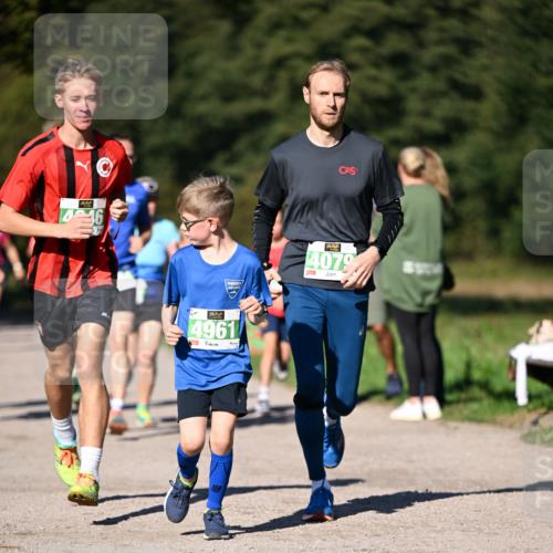 22.09.2024 - 32. Volkslauf durch das schöne Alstertal Dr. Thomas Lammeyer http://msf.ph/oto/7109166 22.09.2024 10:40:25 Laufen 46, 4961, 4079 meine-sportfotos.de