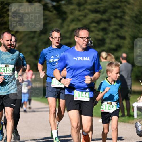 22.09.2024 - 32. Volkslauf durch das schöne Alstertal Dr. Thomas Lammeyer http://msf.ph/oto/7109185 22.09.2024 10:40:28 Laufen 4155, 4955, 4144, 4143 meine-sportfotos.de