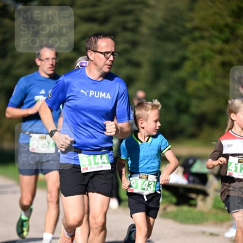 22.09.2024 - 32. Volkslauf durch das schöne Alstertal Dr. Thomas Lammeyer http://msf.ph/oto/7109187 22.09.2024 10:40:29 Laufen 57, 4144, 4143, 41 meine-sportfotos.de