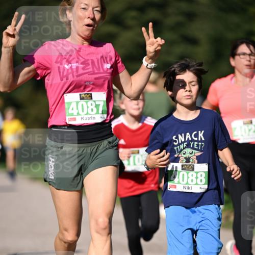 22.09.2024 - 32. Volkslauf durch das schöne Alstertal Dr. Thomas Lammeyer http://msf.ph/oto/7109213 22.09.2024 10:40:35 Laufen 4087, 10, 4088 meine-sportfotos.de